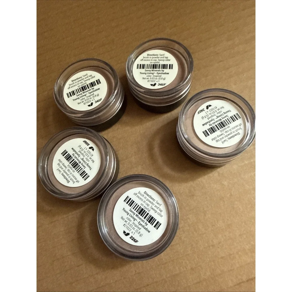 Savvy Minerals By Young Living Eyeshadow Inspired 0.03oz (0.8g) NEW WITHOUT BOX!